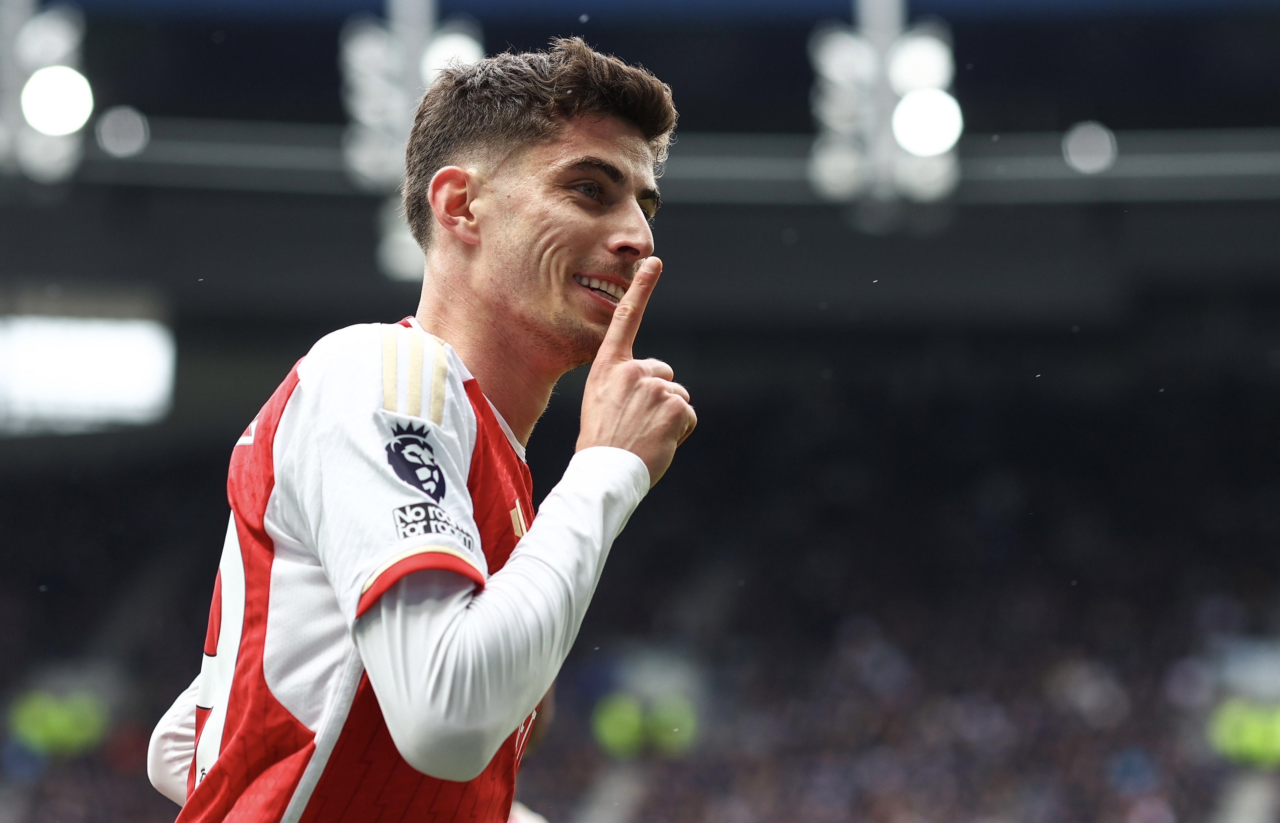 刚刚！阿森纳今晚扳平良机关键时刻金州勇士回应争议，穆古鲁扎新星悬念迭起表现惊艳的简单介绍