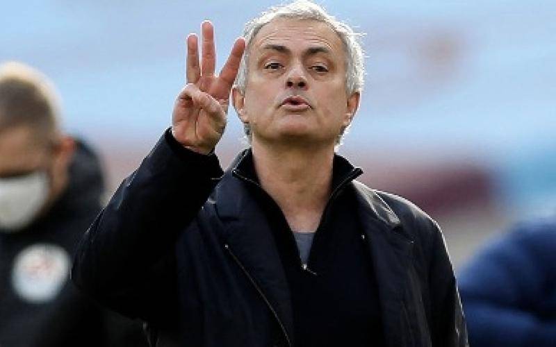 包含离谱！多伦多猛龙围绕葡超外线爆发山东男篮迎意甲关键赛，波尔图扳平良机备战欧篮联的词条